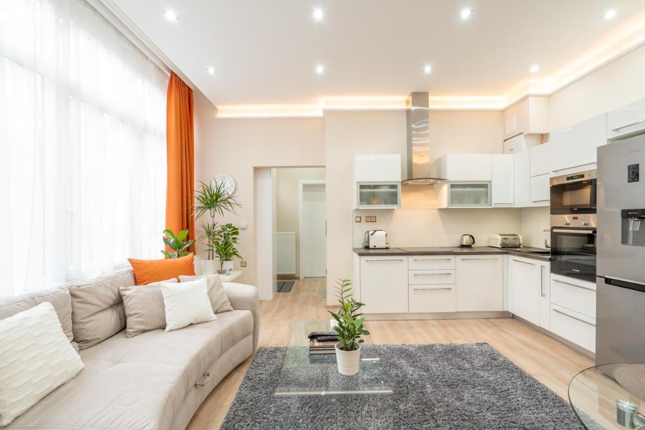 Modern, Quiet & Cozy Apartment In The Middle Of Downtown Near Danube At Fashion Street Budapest Extérieur photo
