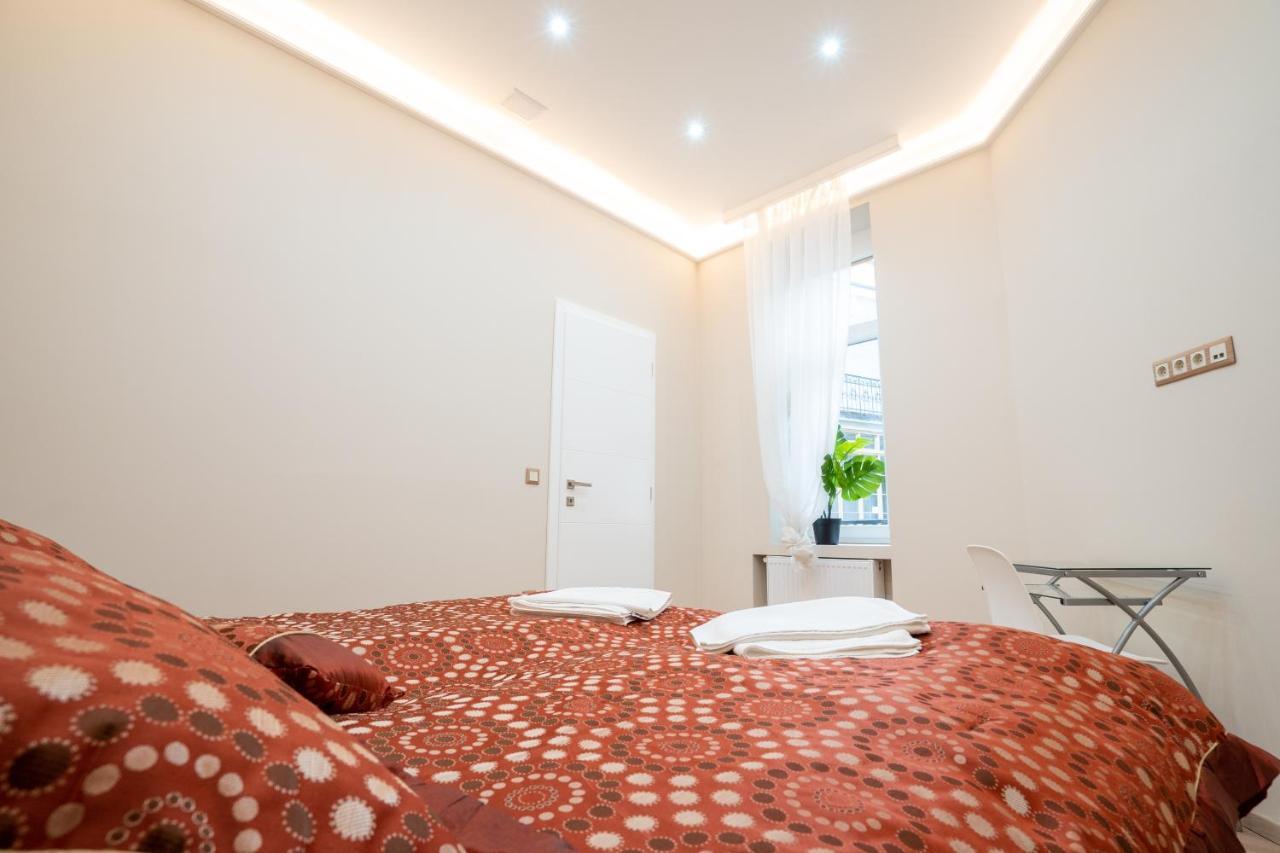 Modern, Quiet & Cozy Apartment In The Middle Of Downtown Near Danube At Fashion Street Budapest Extérieur photo